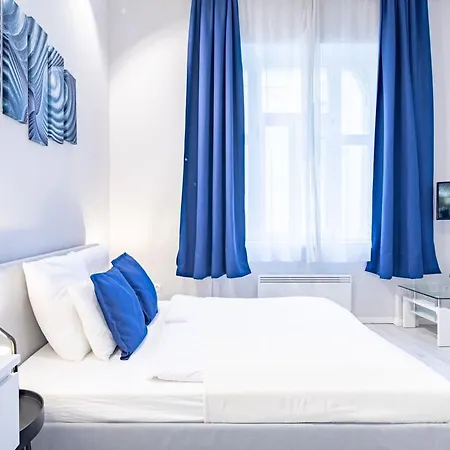 Very - Comfy - Design Budapeszt