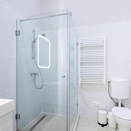 Very - Comfy - Design * Budapest